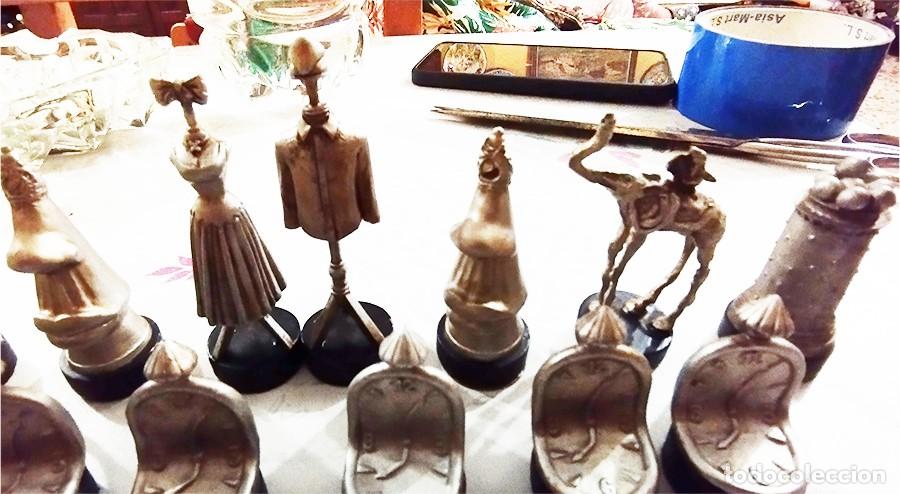 Juegos de mesa: PIEZAS AJEDREZ DE DALI COMPLETO - Foto 3