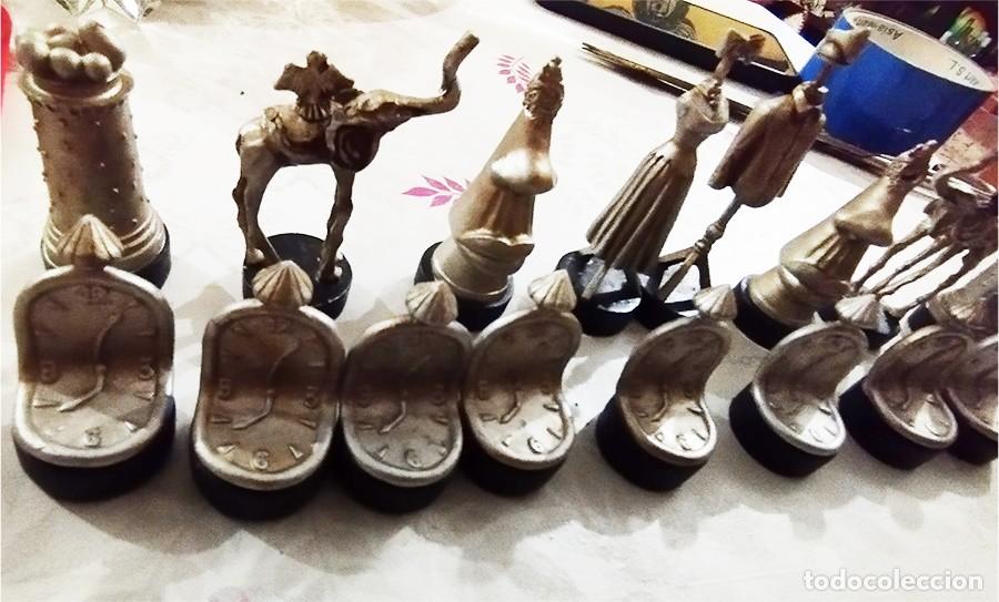 Juegos de mesa: PIEZAS AJEDREZ DE DALI COMPLETO - Foto 4