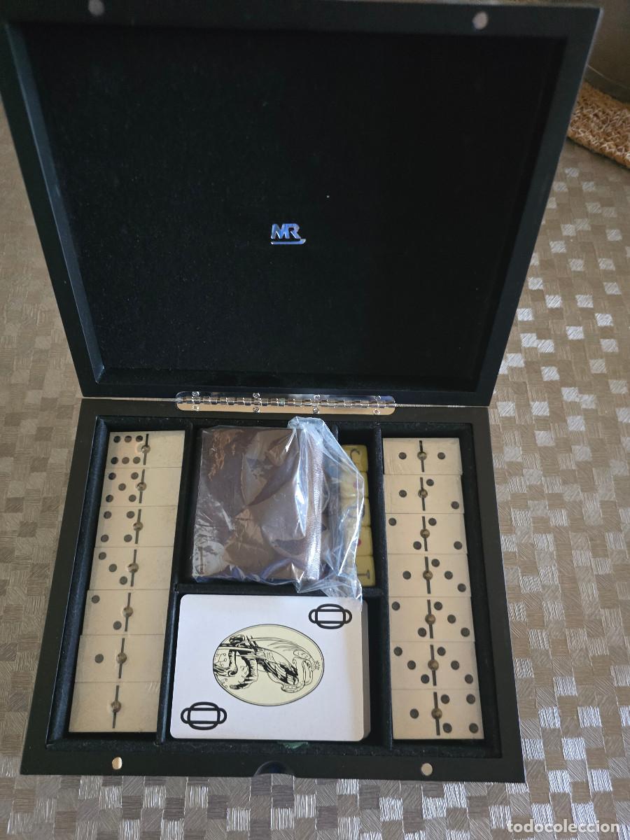 Juegos de mesa: Caja con Juego P&oacute;ker, Domino y Cubilete