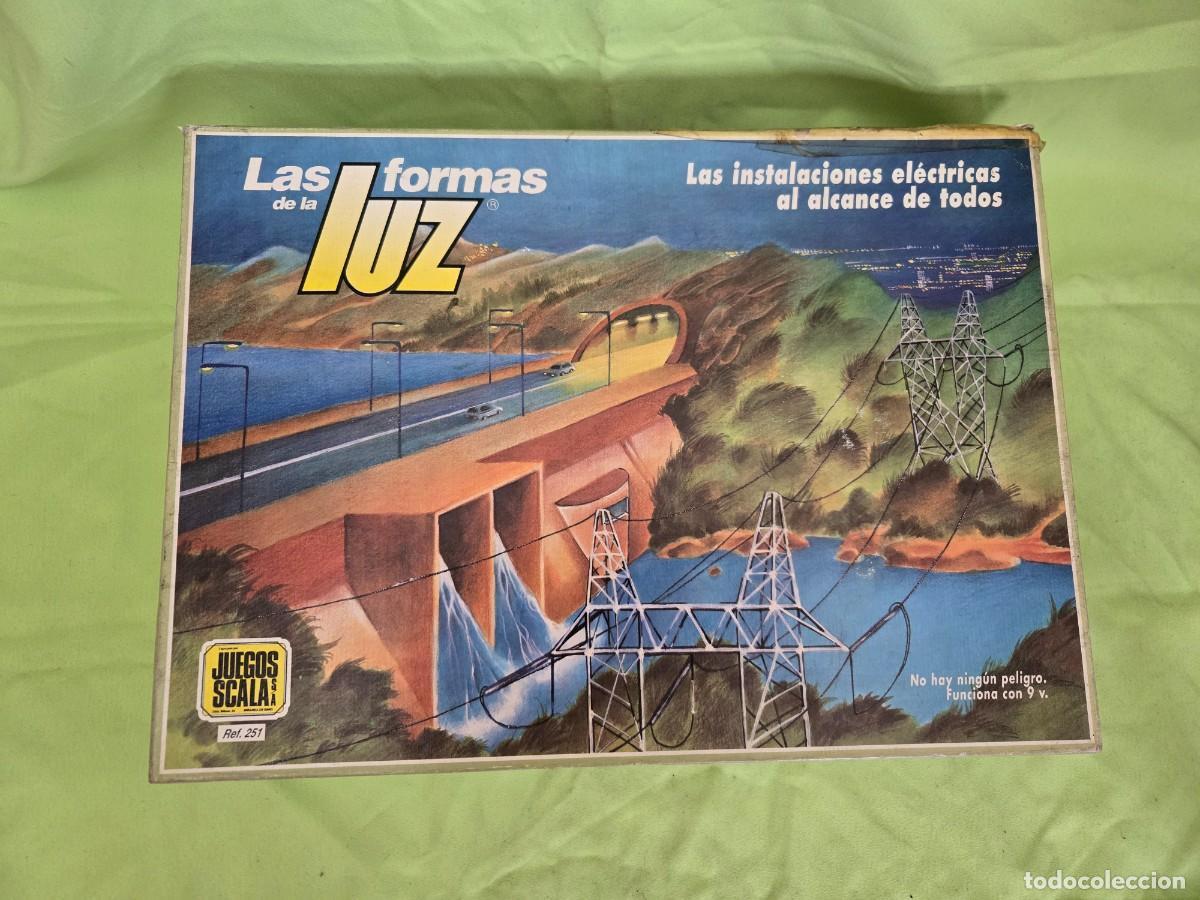 Juegos de mesa: JUEGO ELECTRICO, LAS FORMAS DE LA LUZ , JUEGOS SCALA, MIRANDA DE EBRO