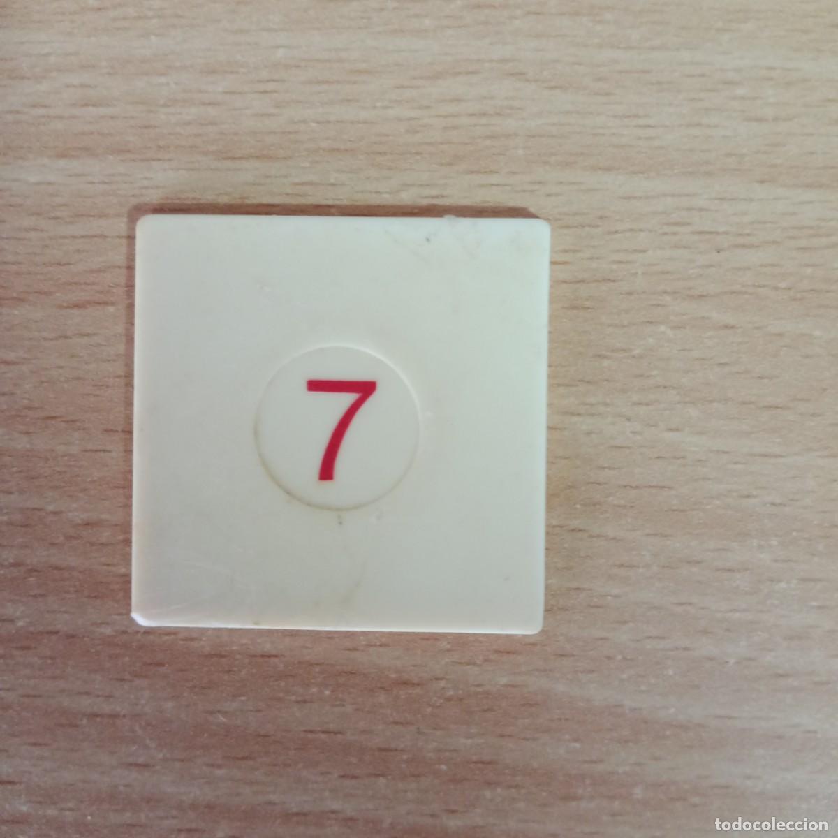 Juegos de mesa: FICHA PIEZA N&Uacute;MERO 7 JUEGO DE MESA - A&Ntilde;OS 70.