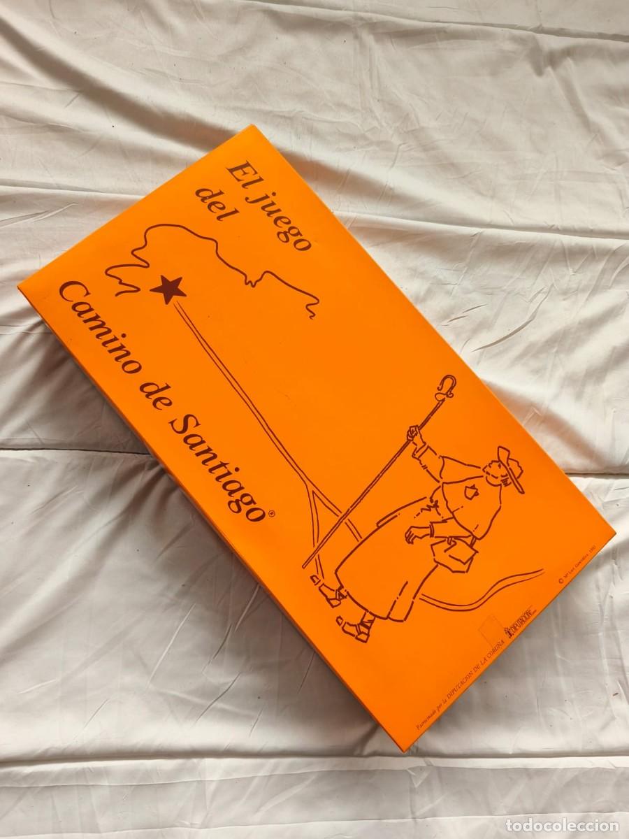 Juegos de mesa: El juego del Camino de Santiago . M^ luz Gonz&aacute;lez 1993 . A&ntilde;o xacobeo. Diputaci&oacute;n de la Coru&ntilde;a. Nuevo
