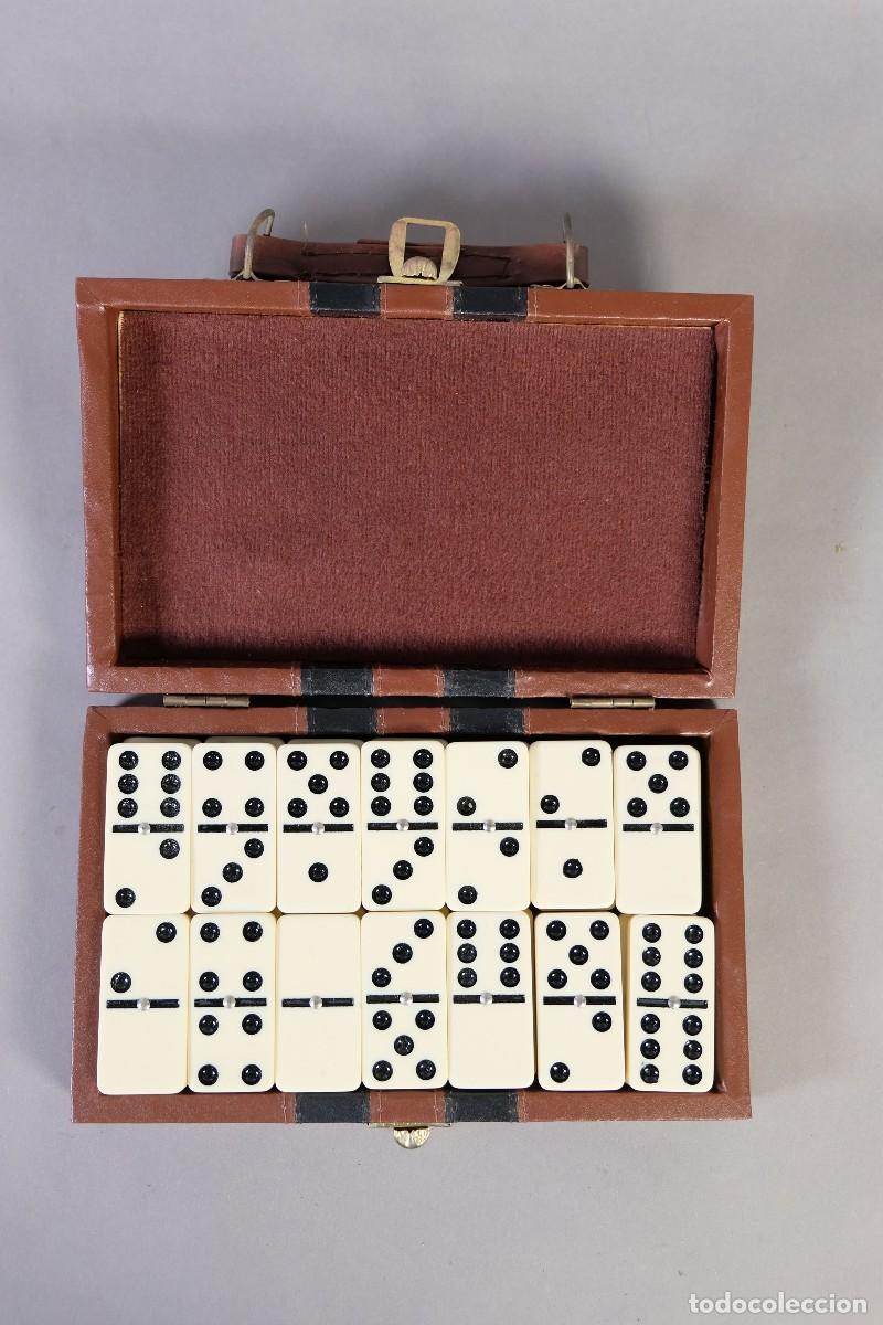Juegos de mesa: DOMIN&Oacute; COMPLETO - CON ESTUCHE ORIGINAL