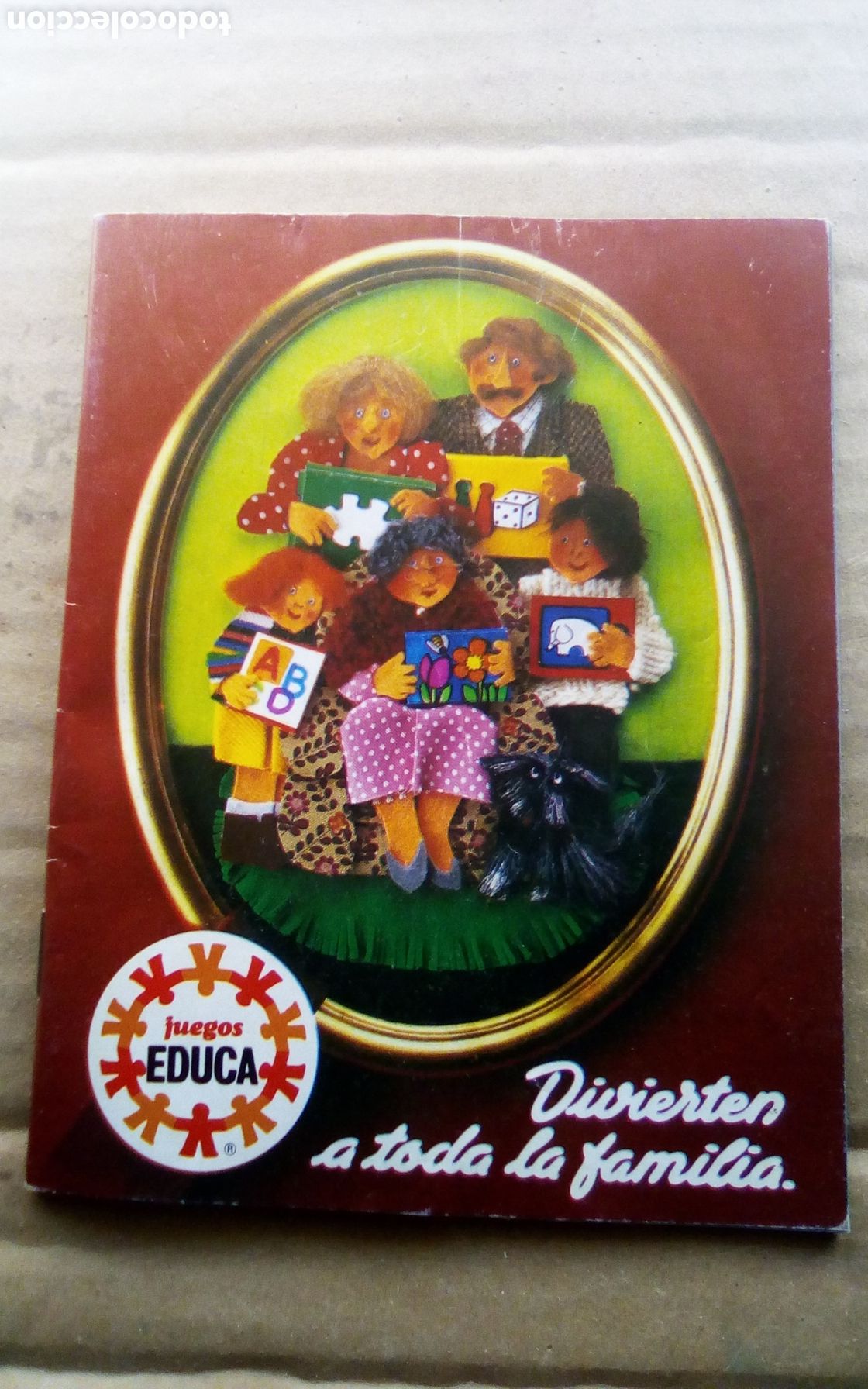 Juegos de mesa: Cat&aacute;logo juegos Educa. A&ntilde;o 1984. Mide 11,5 x 14,5 cm., con 48 p&aacute;ginas.