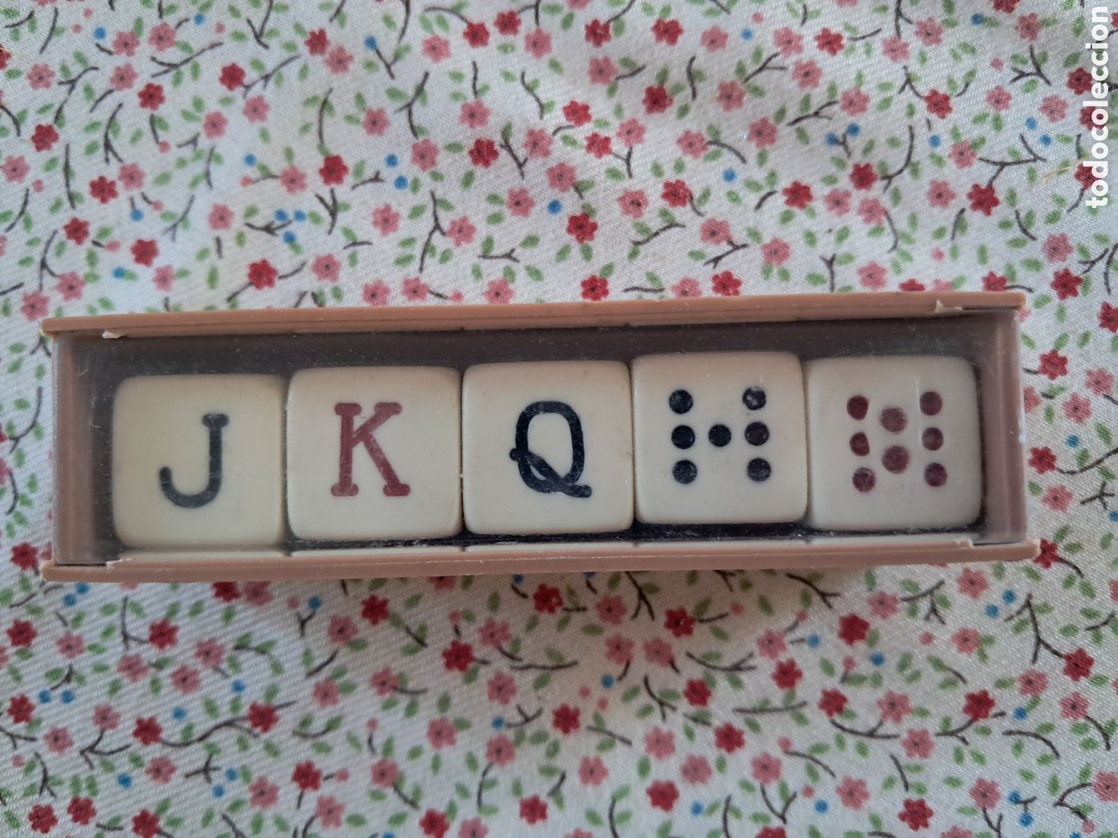 Juegos de mesa: Dadis de poker en cajita a&ntilde;os 70 de WE Juegos