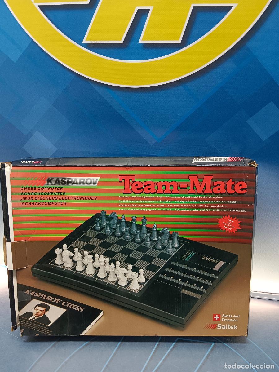Juegos de mesa: Ajedrez electr&oacute;nico completo con su caja team mate kasparov saitek