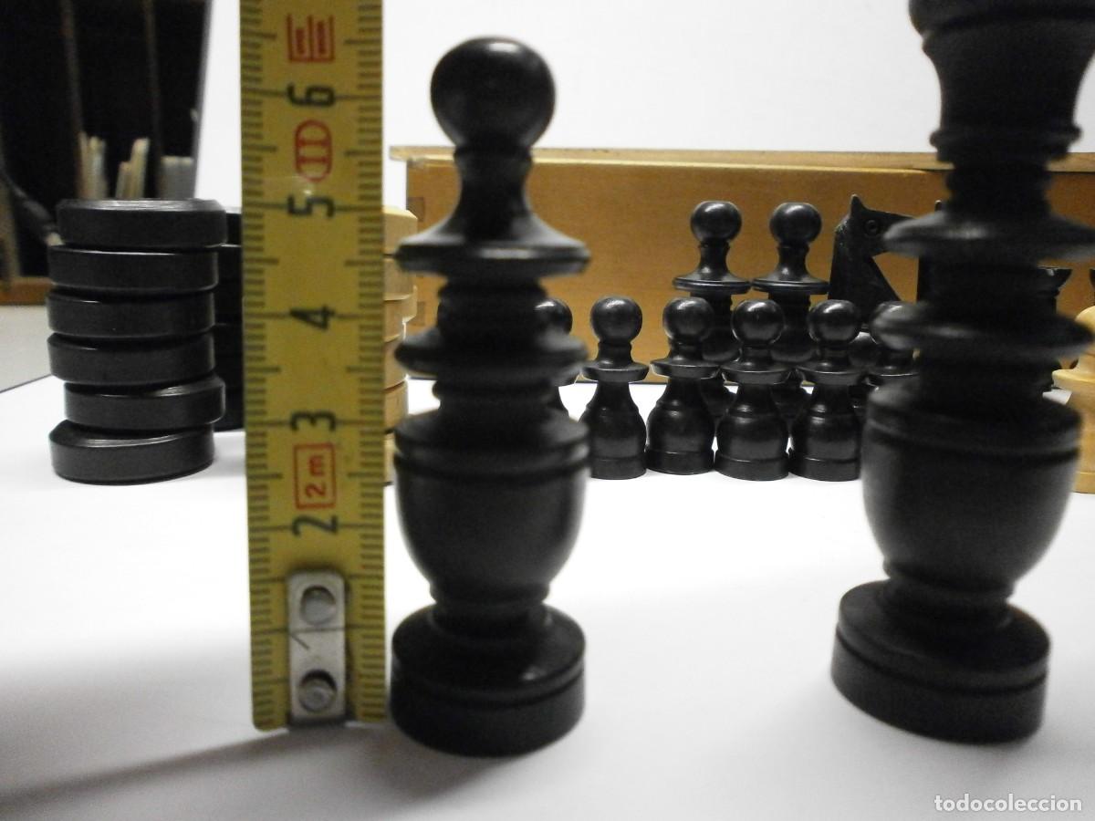 Juegos de mesa: ajedrez y damas de madera con su caja buen estado - Foto 6