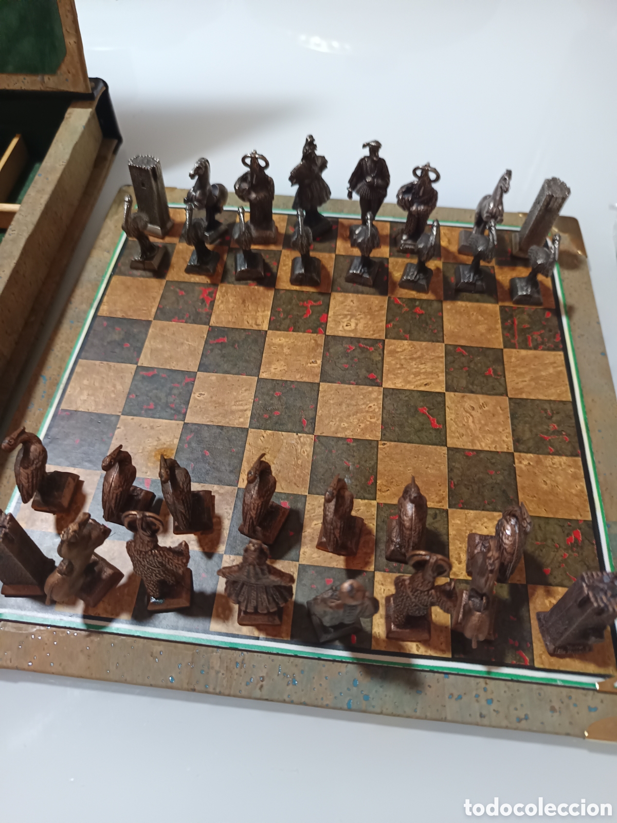 Juegos de mesa: Ajedrez con s&iacute;mbolos extreme&ntilde;os - Foto 11