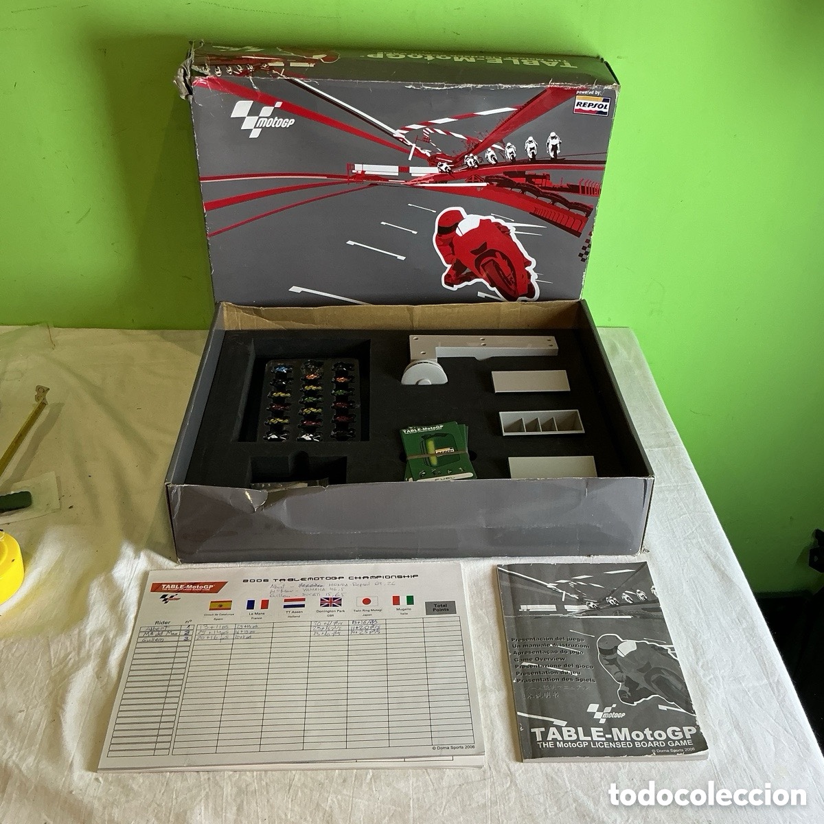 Juegos de mesa: Juego de mesa oficial Table MotoGP 2006 completo con mini motos y manual original