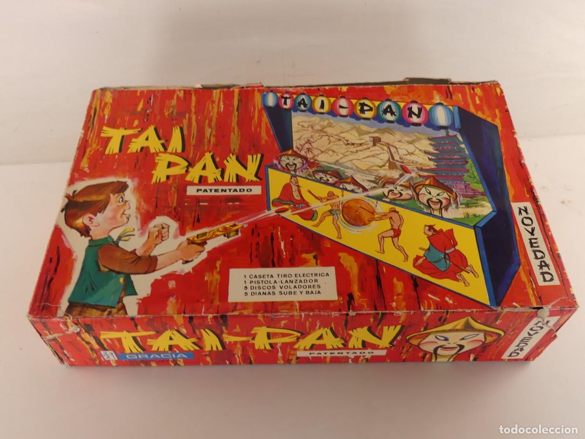 Board Games: CASETA DE TIRO TAI-PAN, DE JUGUETES GRACIA - CON PISTOLA - EN SU CAJA ORIGINAL