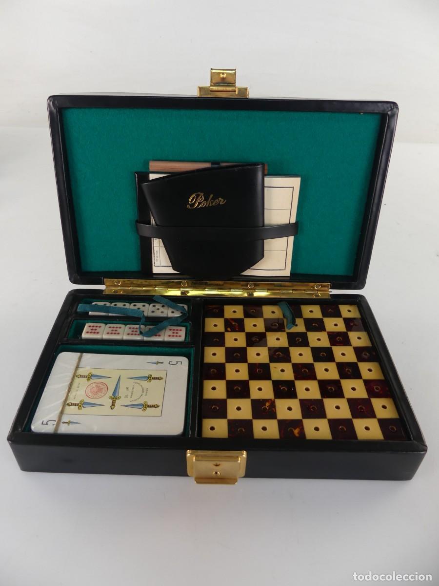 Brettspiele: maletin con juegos de viaje