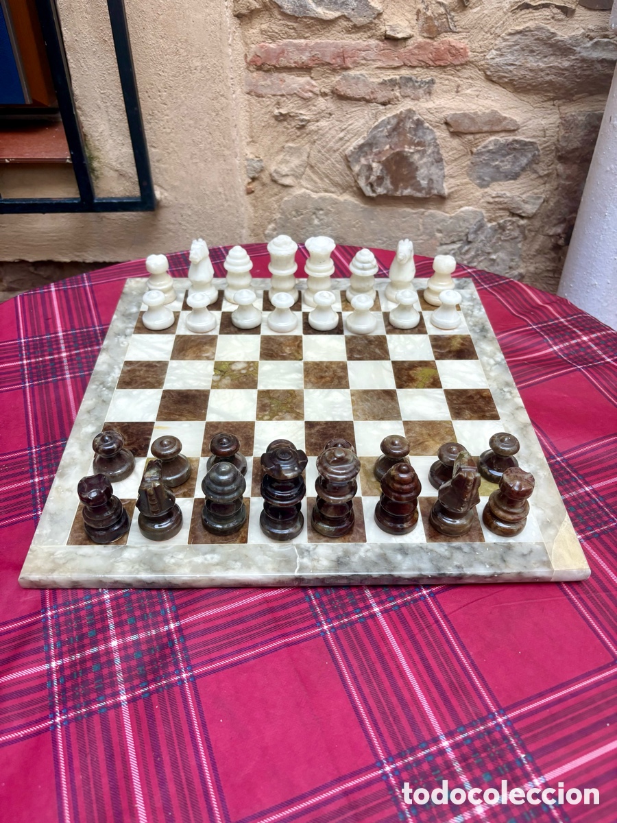 Juegos de mesa: Ajedrez de alabastro. ASM
