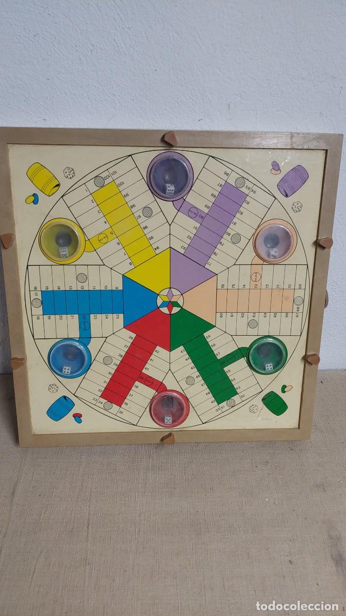 Juegos de mesa: Antiguo parchis de 6 jugadores con dados vasculantes