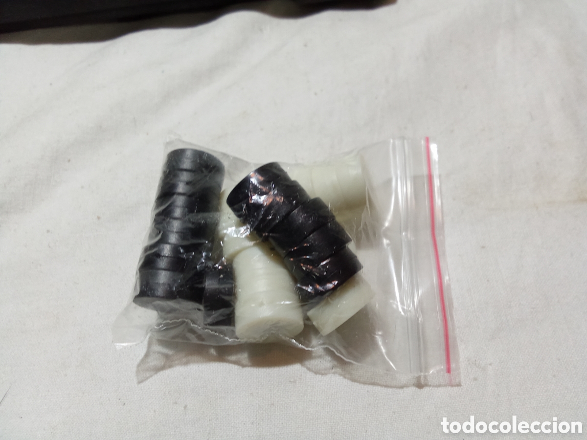 Juegos de mesa: JUEGO DE DAMAS CAYRO EN CAJA MAGNETICO - Foto 2