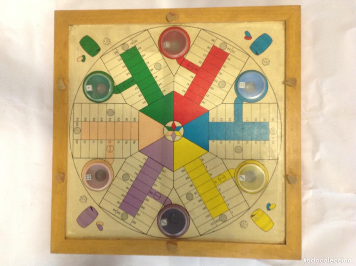 Juegos de mesa: Tablero de parchis autom&aacute;tico para 6 jugadores. Ppios a&ntilde;os 80