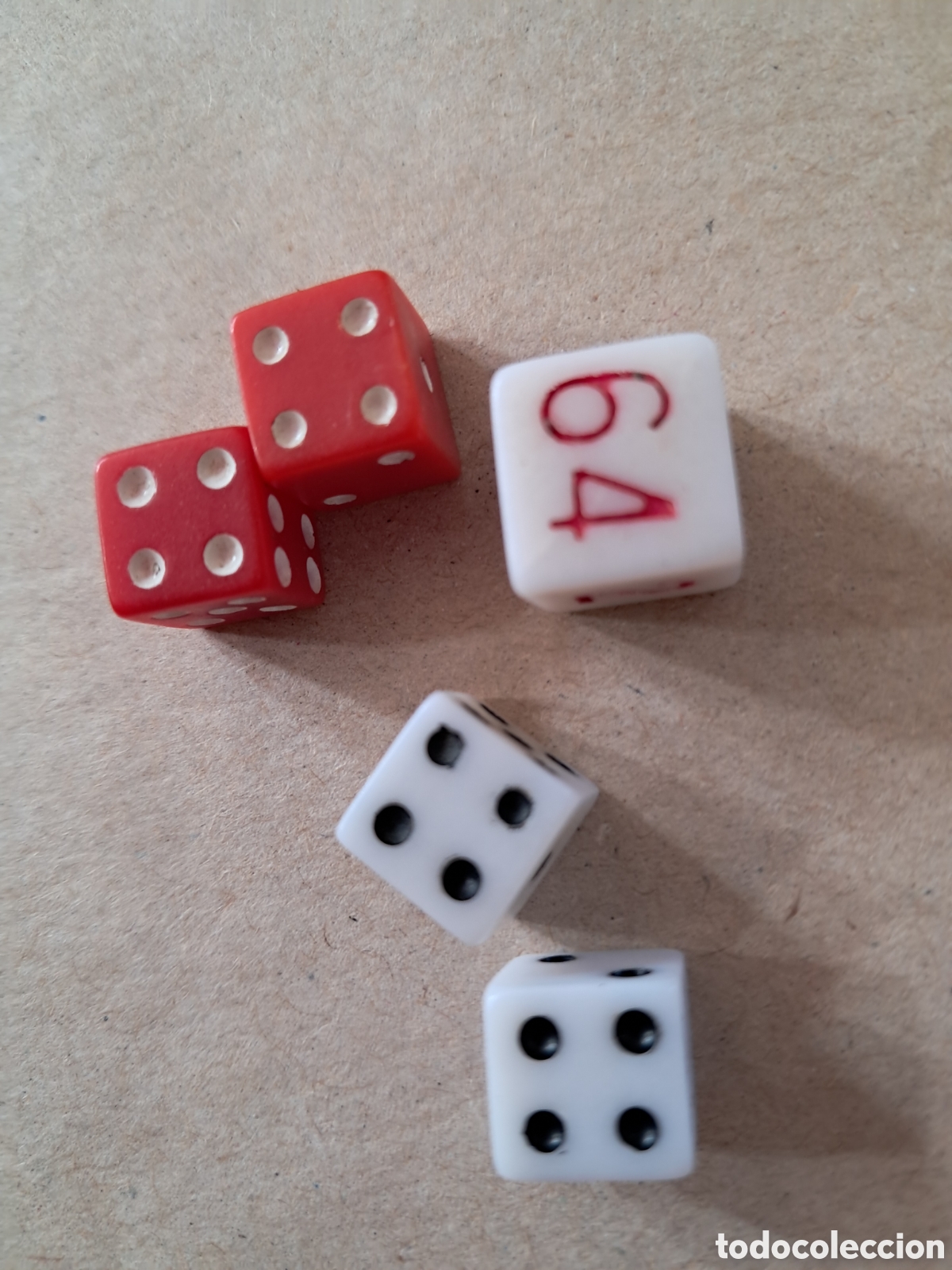 Juegos de mesa: Conjunto de dados para juego de Backgamon con dado de doblaje