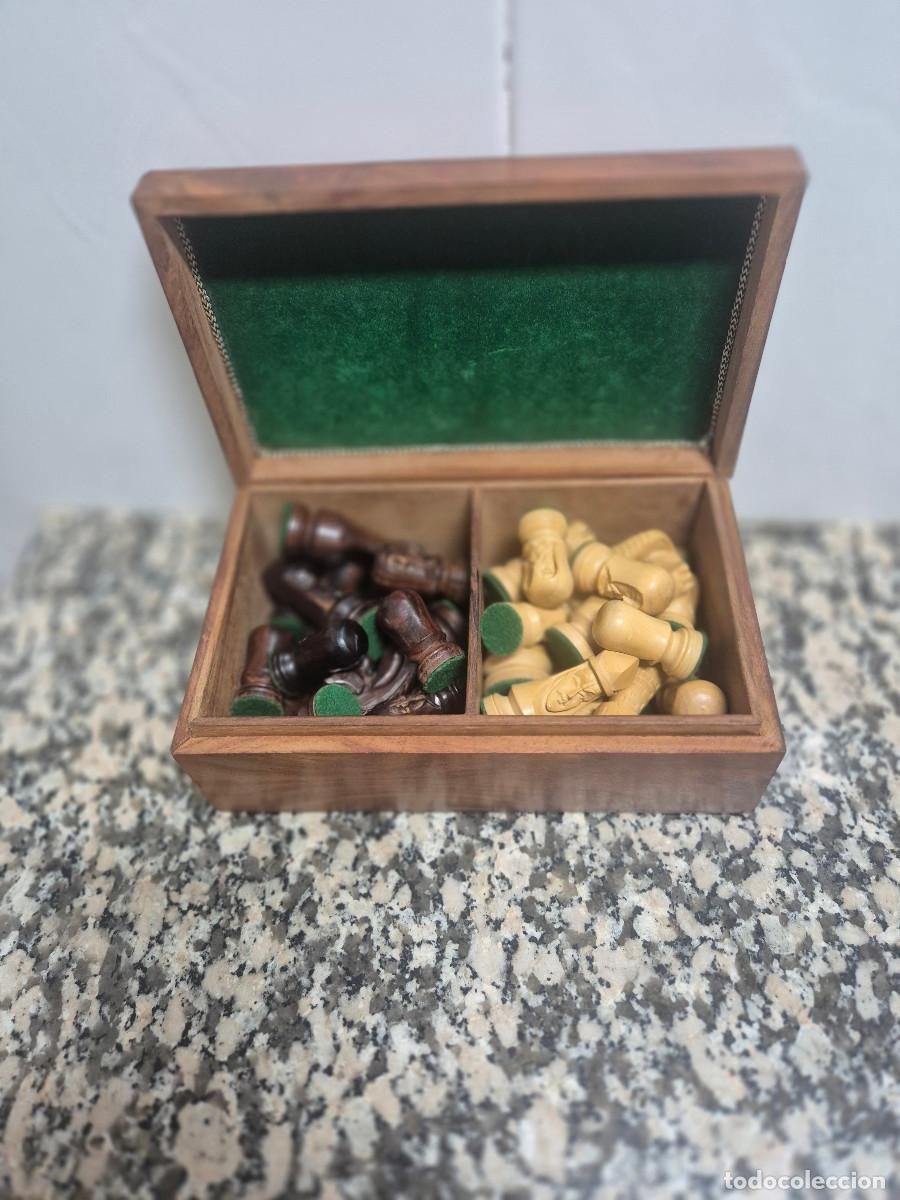 Juegos de mesa: JUEGO DE AJEDREZ DE MADERA CON CAJA. - Foto 7