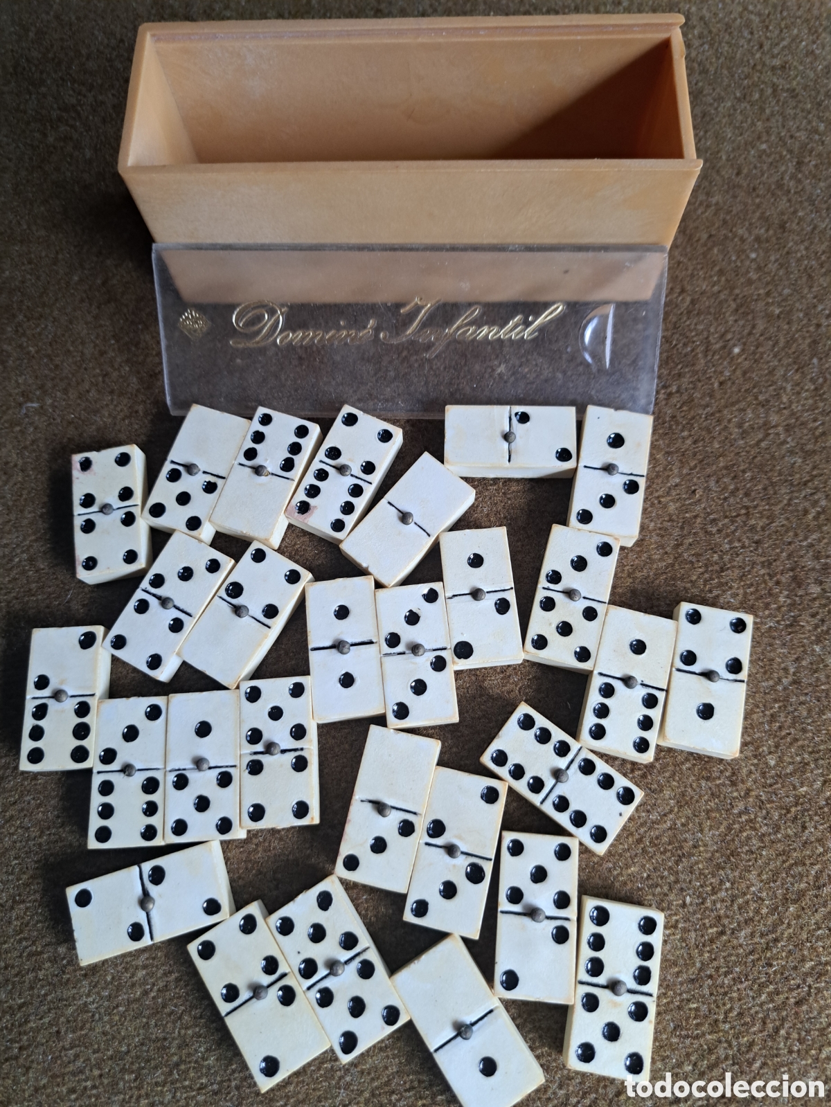 Juegos de mesa: Juego de domino de plastico