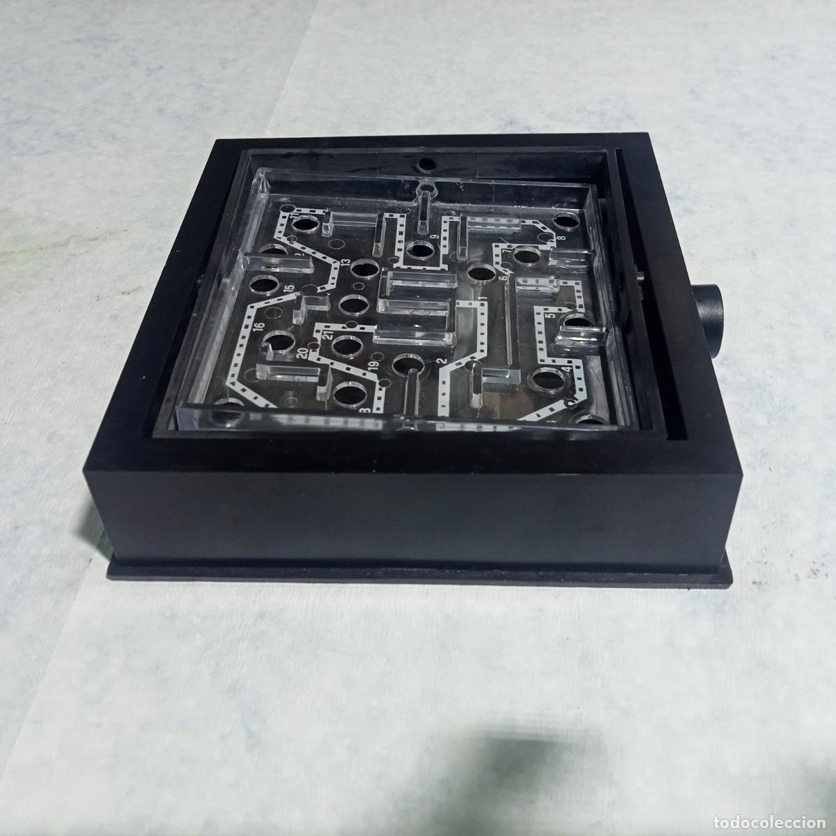 Juegos de mesa: juego de laberinto fondos de almacen nuevo