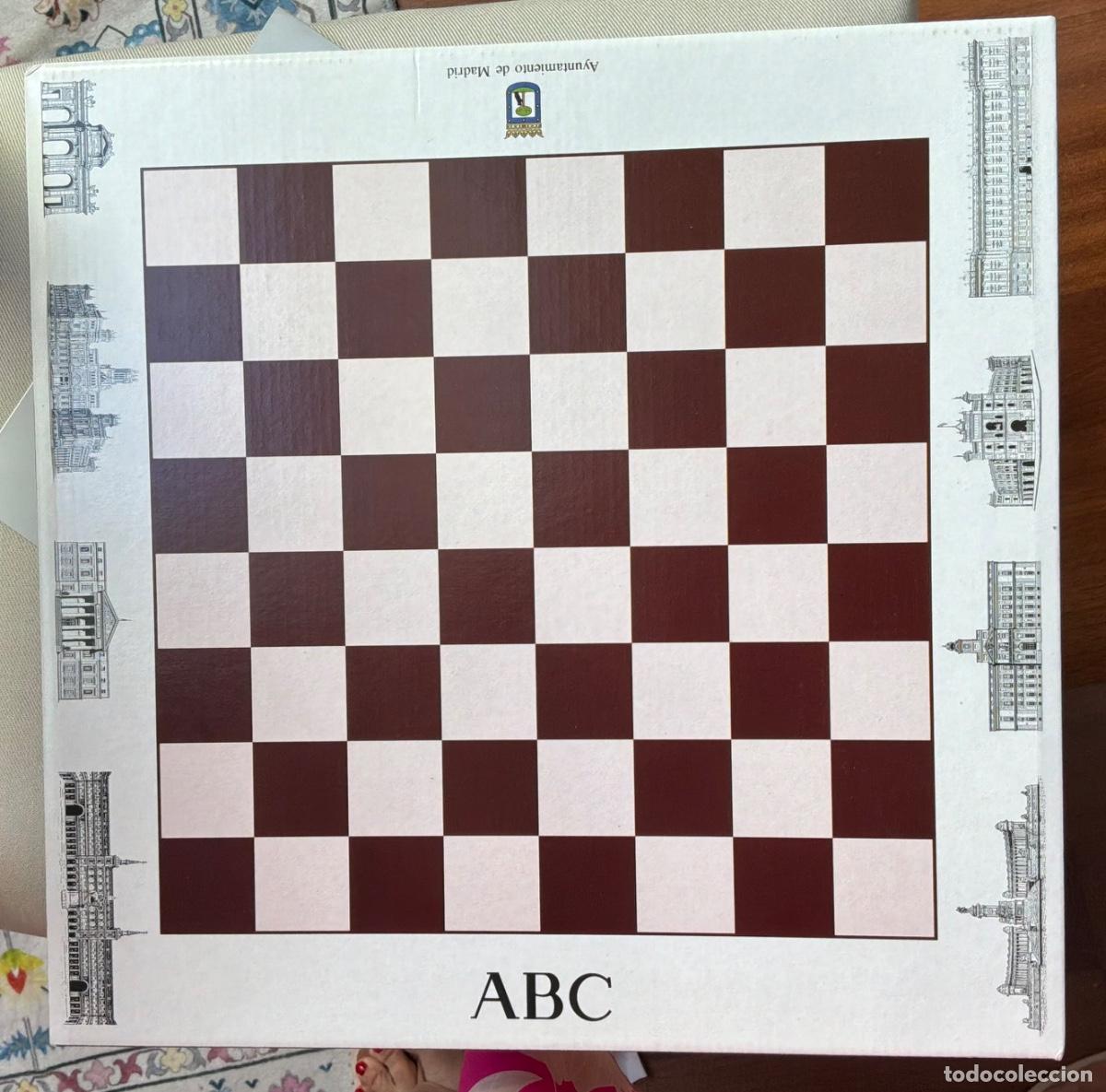 Juegos de mesa: Ajedrez de Madrid colecci&oacute;n ABC