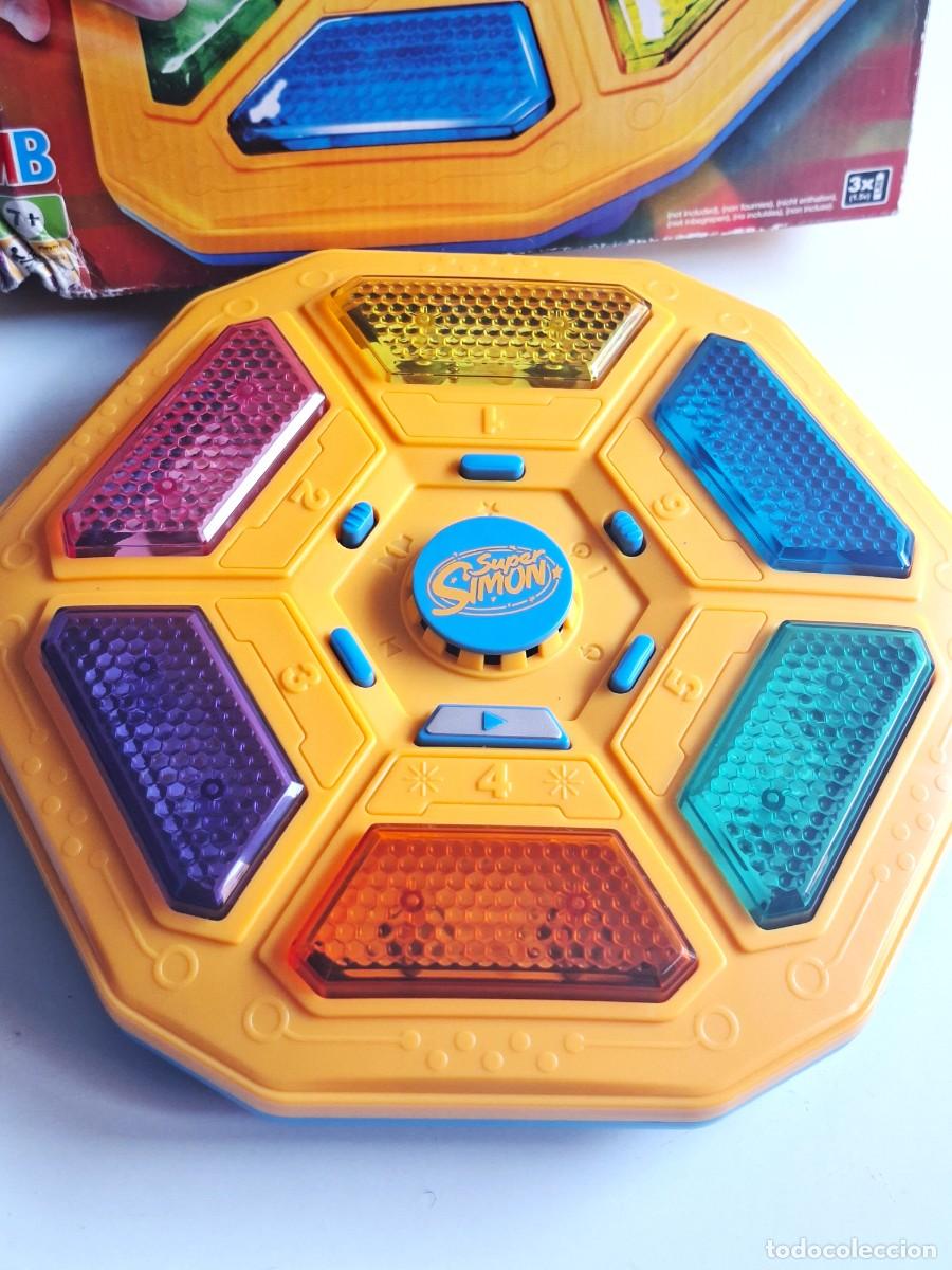 Juegos de mesa: JUEGO ELECTRONICO DE MESA SUPER SIMON MB HASBRO - Foto 2