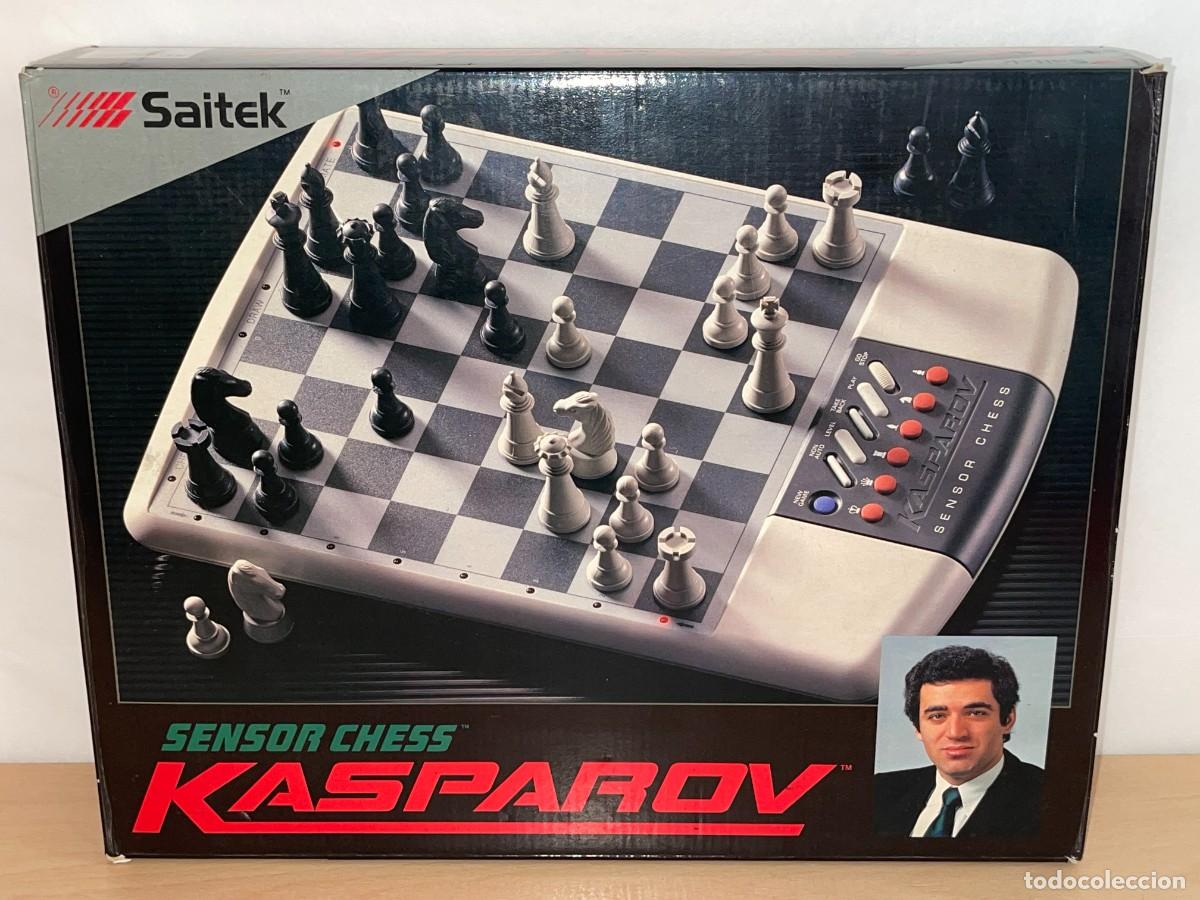 Juegos de mesa: Saitek Sensor Chess Kasparov Ajedrez Electr&oacute;nico a&ntilde;o 1991 con 32 combinaciones de niveles