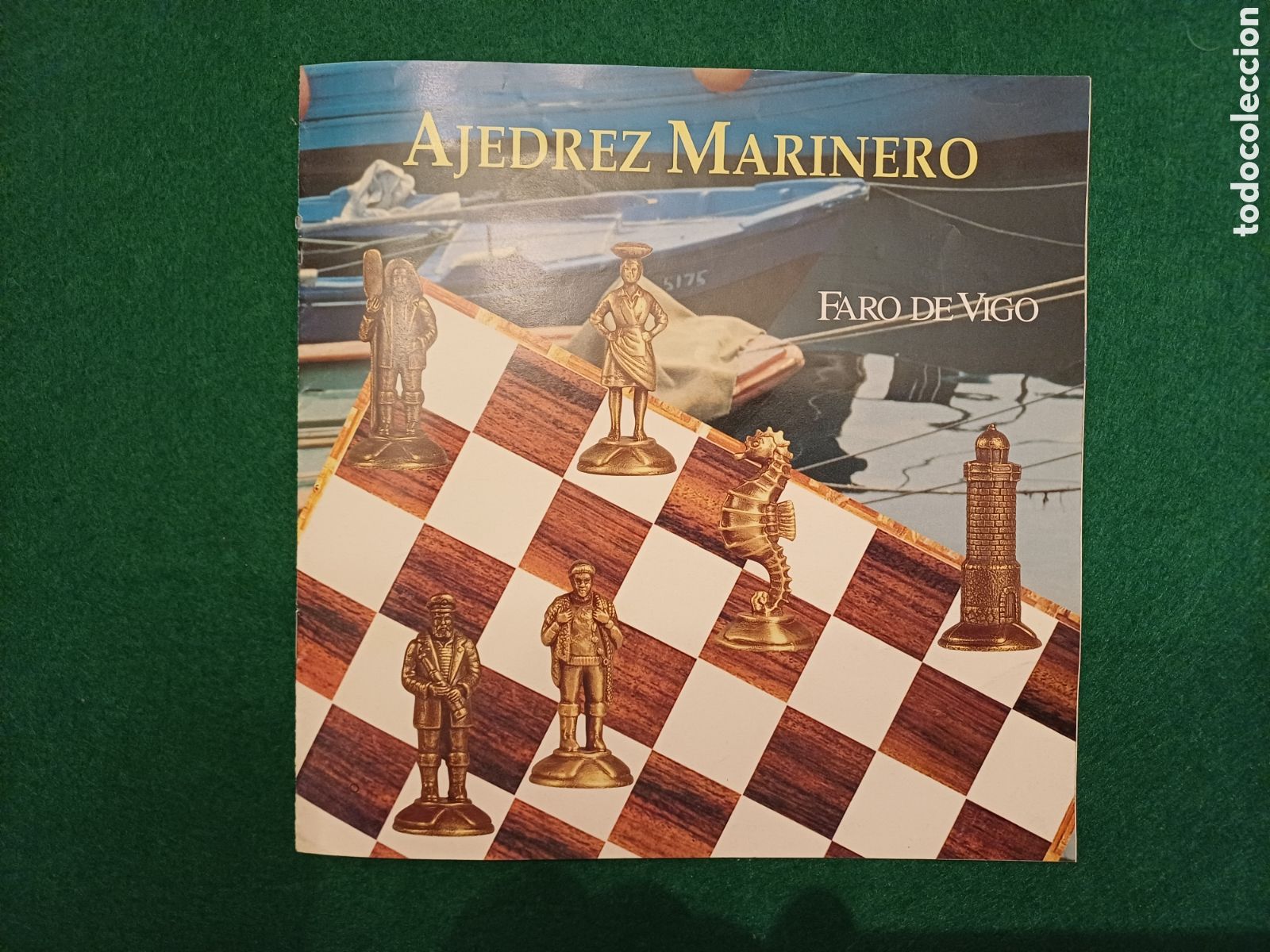 Juegos de mesa: Ajedrez Marinero Met&aacute;lico - Colecci&oacute;n Original Faro de Vigo (Completo)