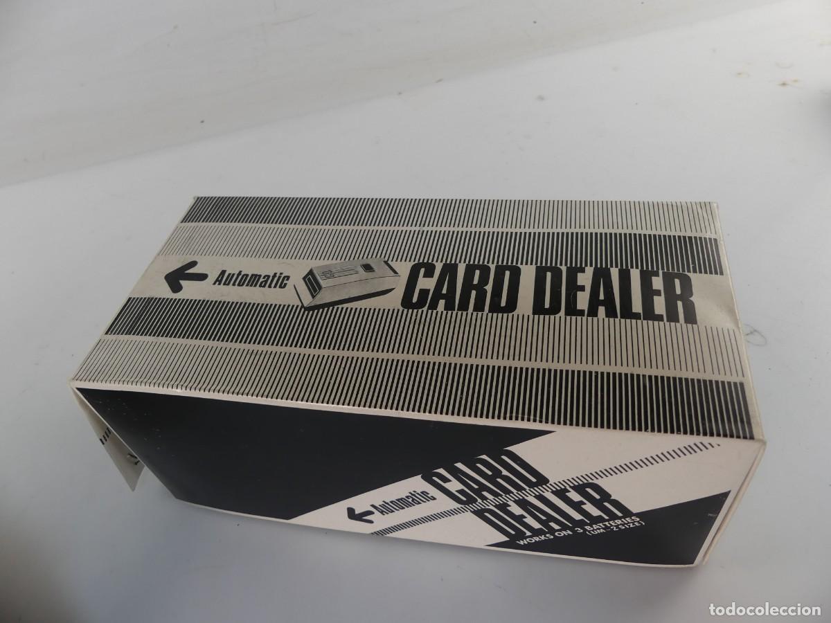Juegos de mesa: Repartidor de cartas autom&aacute;tico con caja original - Foto 2