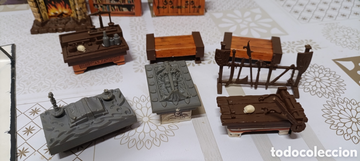 Juegos de mesa: Hero Quest versi&oacute;n original casi completo - Foto 18