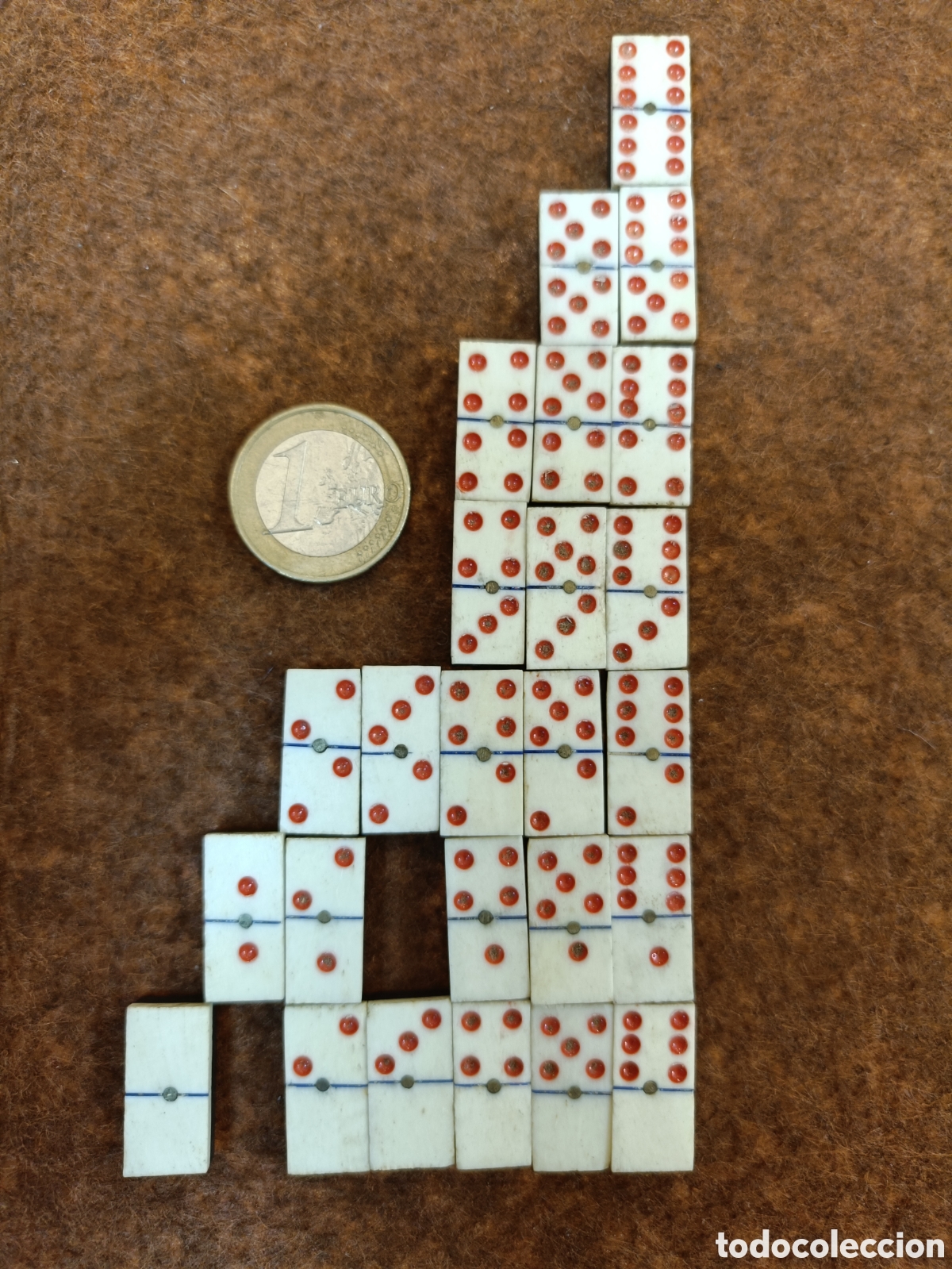 Juegos de mesa: ANTIGUO JUEGO DE DOMINO EN MINIATURA. SIGLO XIX. FICHAS DE HUESO Y EBANO . 25 UNIDADES