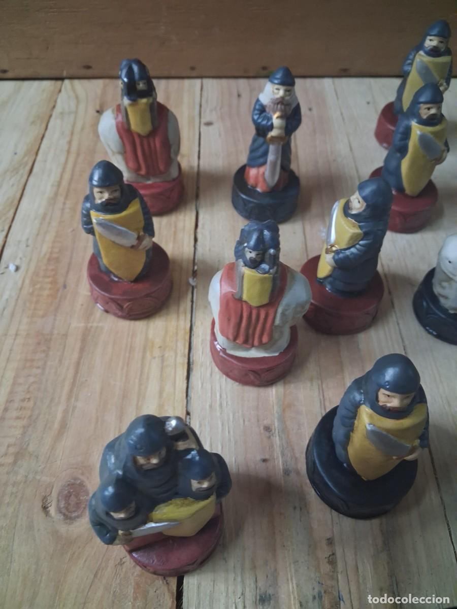 Juegos de mesa: Ajedrez cer&aacute;mica 32 piezas, tema medieval - Foto 6