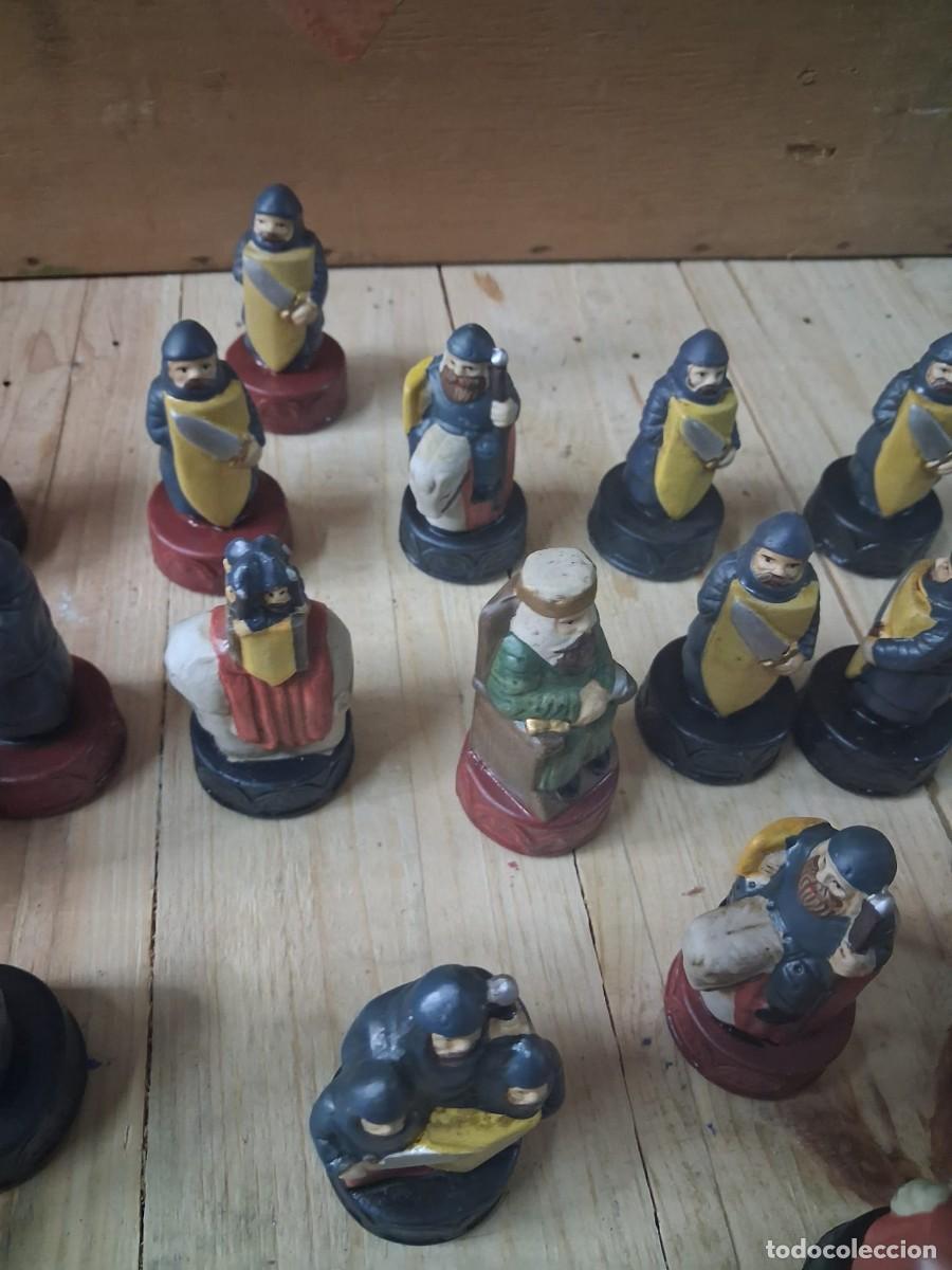 Juegos de mesa: Ajedrez cer&aacute;mica 32 piezas, tema medieval - Foto 7