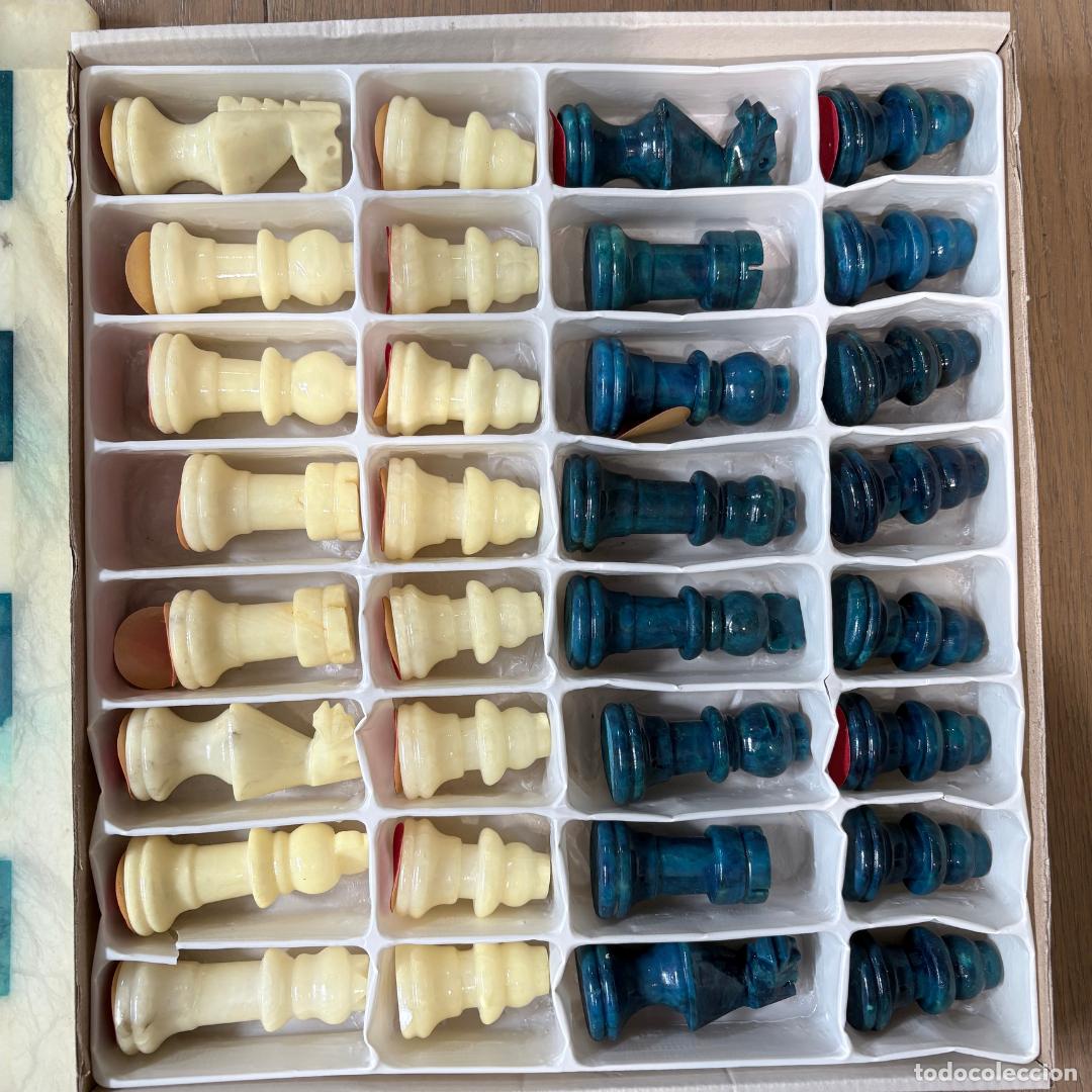Juegos de mesa: Ajedrez vintage de piedra y alabastro completo