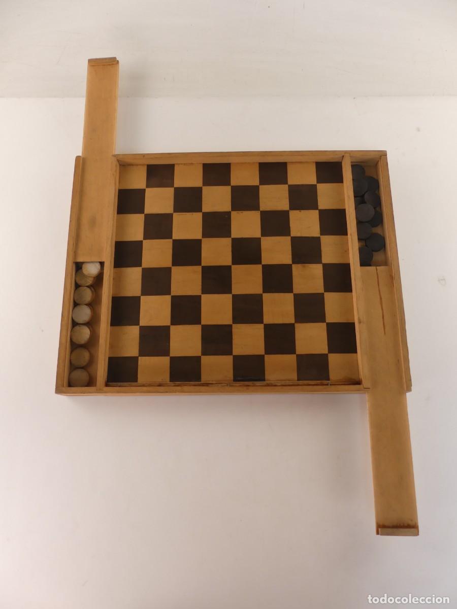 Juegos de mesa: TABLERO DE MADERA PARA AJEDREZ Y DAMA - Foto 2