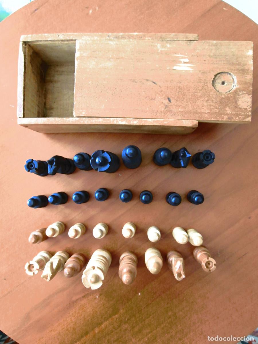 Juegos de mesa: ANTIGUO JUEGO DE AJEDREZ DE MADERA - CAJA MIDE 15X7,5X5 - REY 6,5 ALTURA