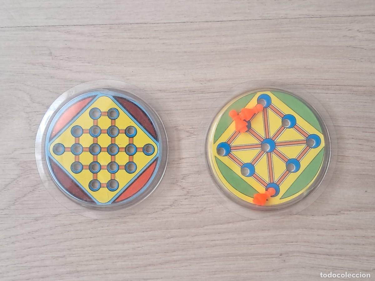 Juegos de mesa: 2 peque&ntilde;os juegos de madera En Raya. A&ntilde;os 80.