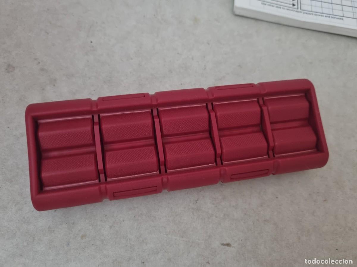 Juegos de mesa: Juego port&aacute;til de MB Yahtzee - Foto 15