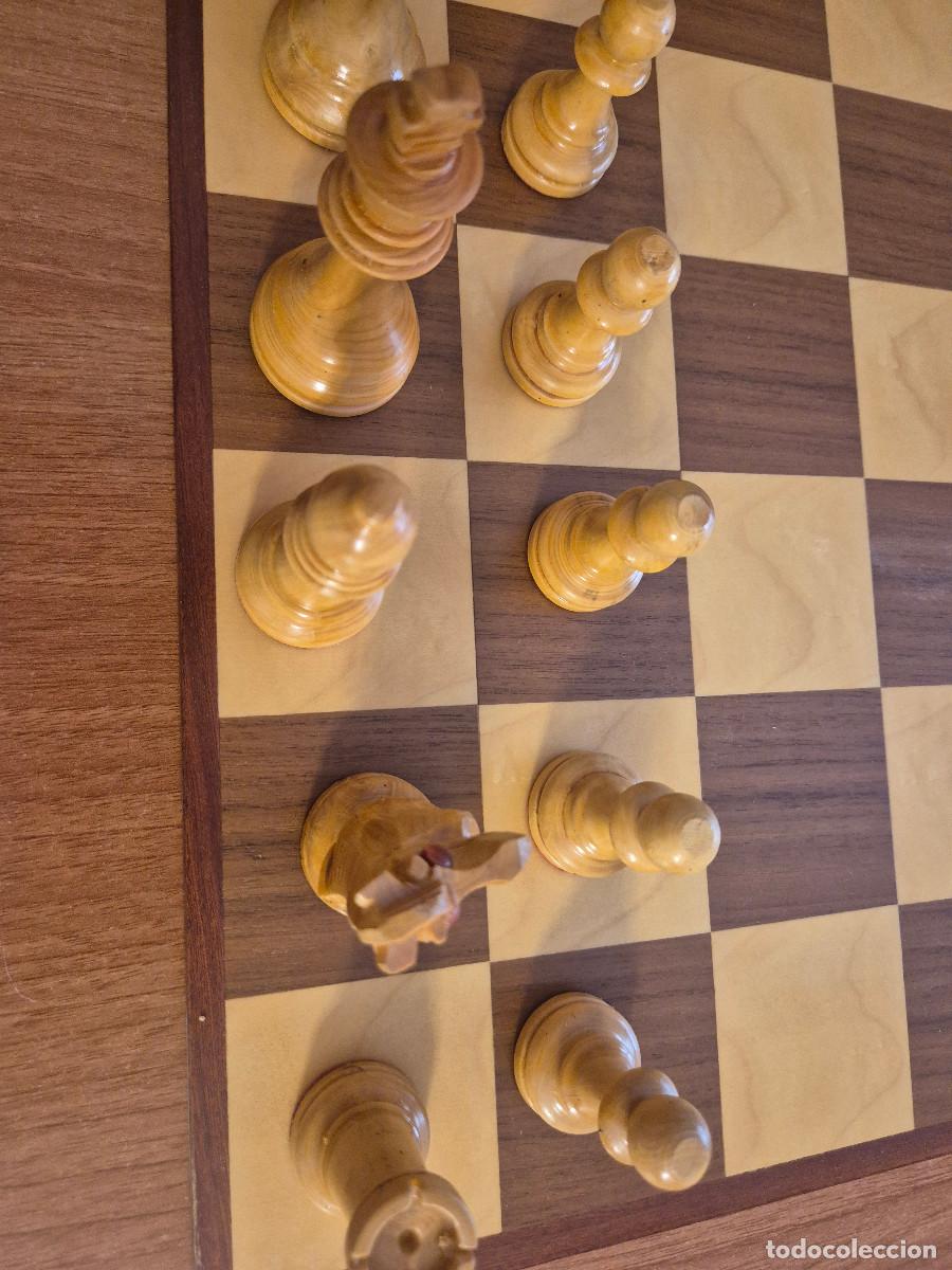 Juegos de mesa: TABLERO DE AJEDREZ Y PIEZAS DE AJEDREZ DE MADERA CON CAJA. - Foto 7