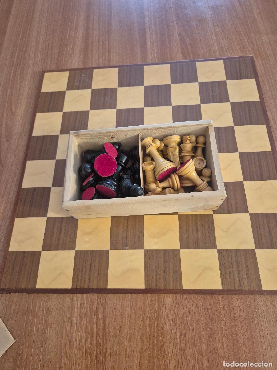 Juegos de mesa: TABLERO DE AJEDREZ Y PIEZAS DE AJEDREZ DE MADERA CON CAJA. - Foto 11