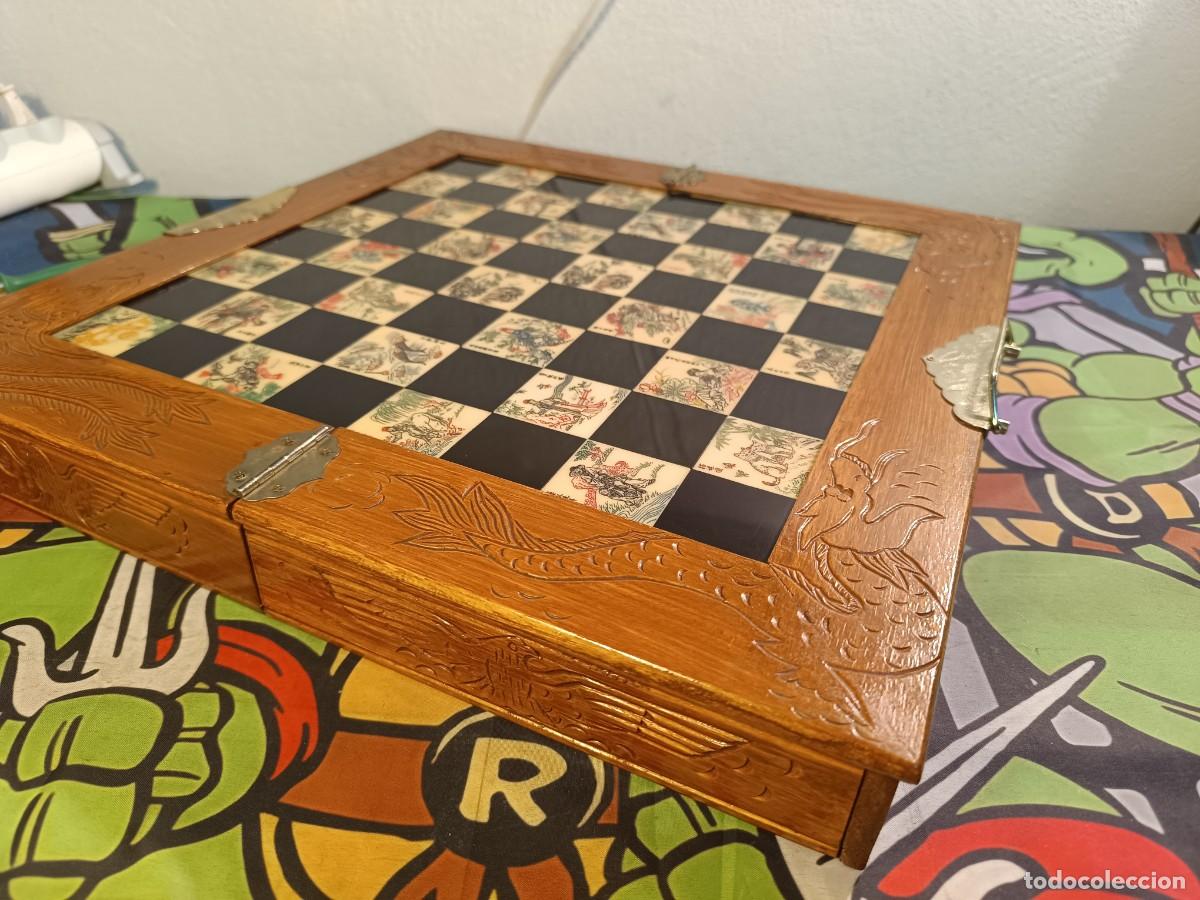 Juegos de mesa: Ajedrez Chino en madera con figuras en resina - Foto 4