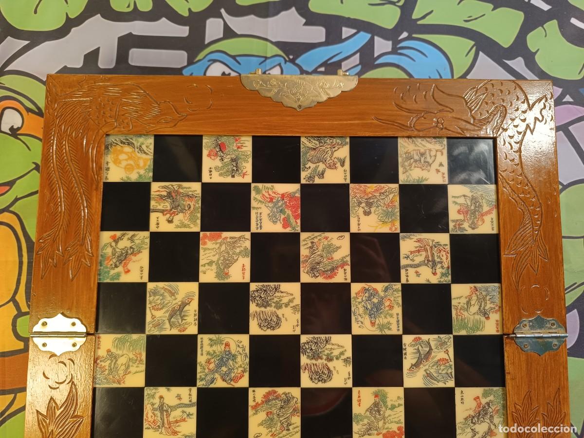 Juegos de mesa: Ajedrez Chino en madera con figuras en resina - Foto 5