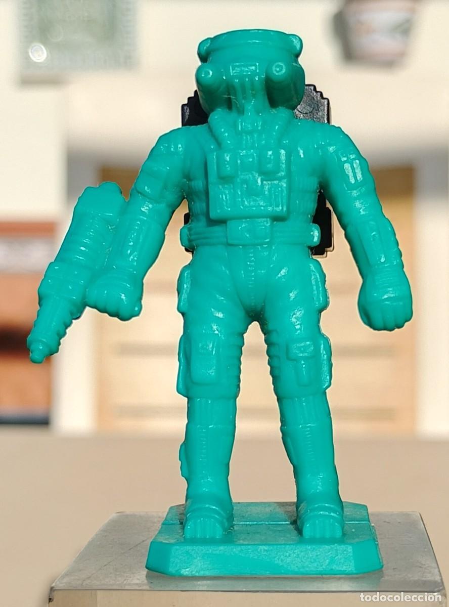Juegos de mesa: Figura Comando Verde Omega Virus MB Repuesto