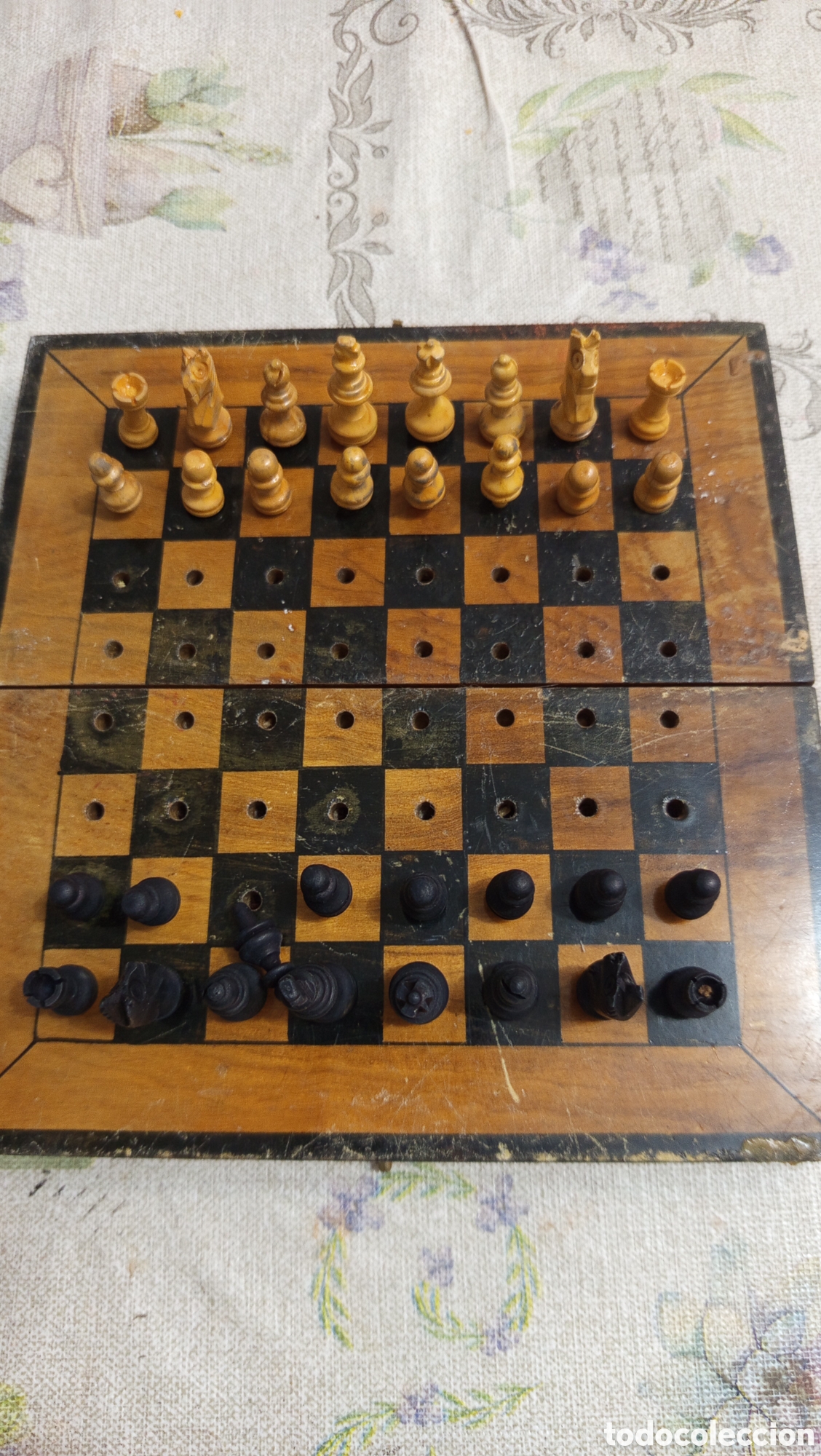 Juegos de mesa: Juego de ajedrez antiguo - Foto 2
