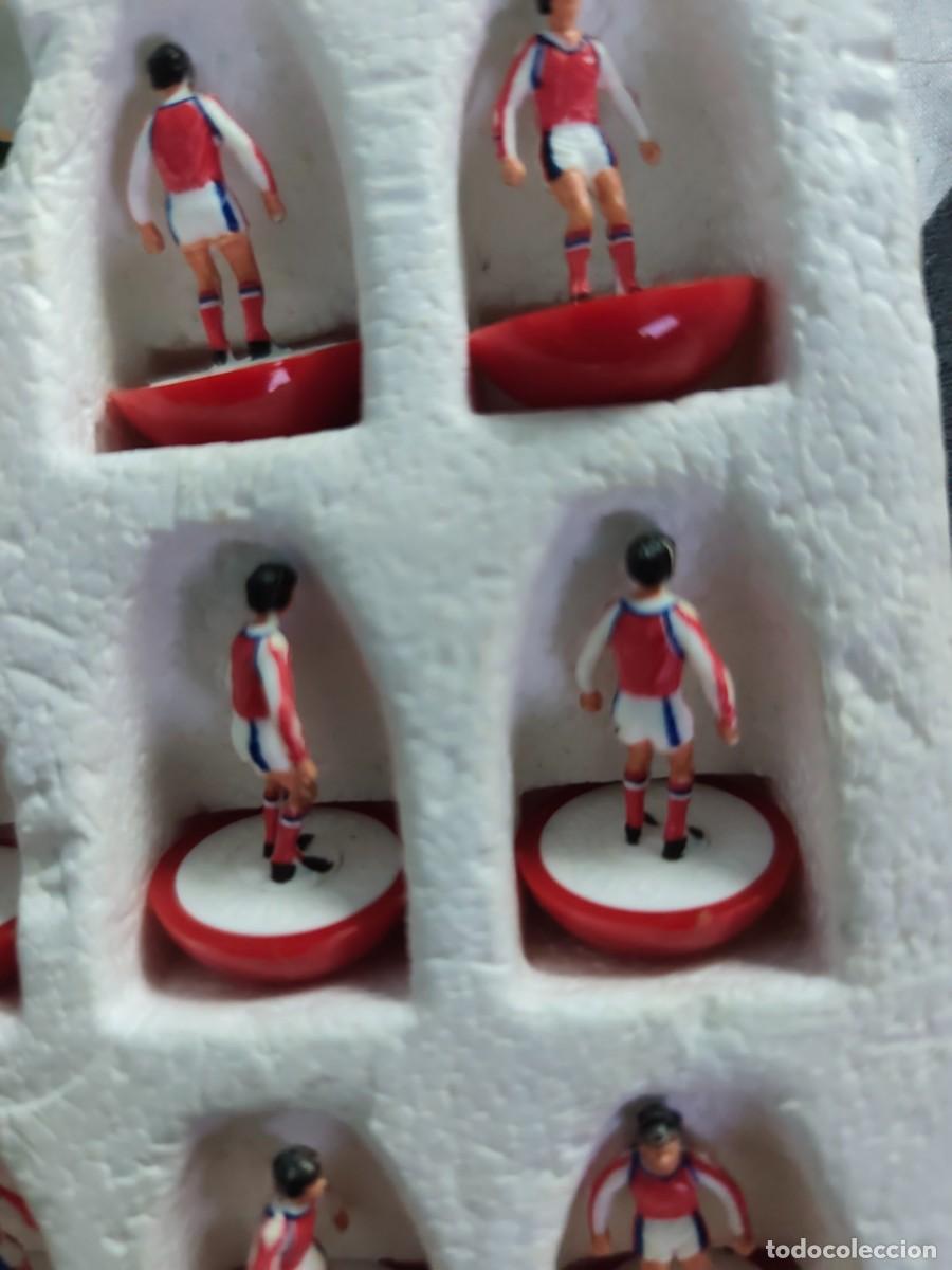 Juegos de mesa: Subbuteo Borras sin caja. Arsenal - Foto 2