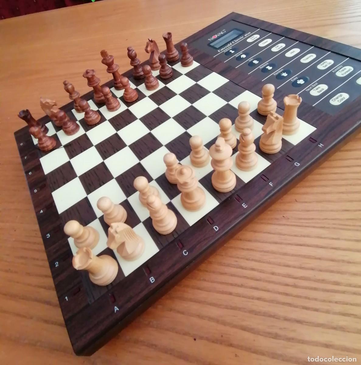 Juegos de mesa: Ajedrez electr&oacute;nico Novag EMERALD CLASSIC plus. - Foto 9