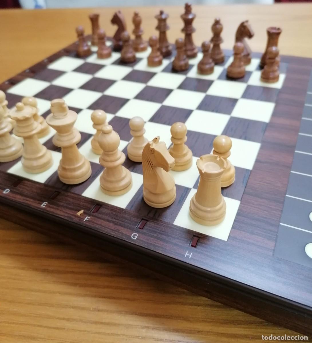 Juegos de mesa: Ajedrez electr&oacute;nico Novag EMERALD CLASSIC plus. - Foto 16