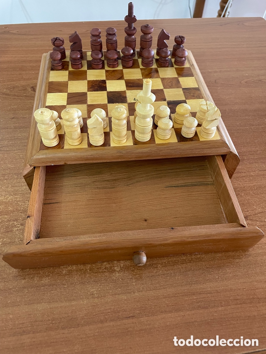 Juegos de mesa: Juego de ajedrez de madera - Foto 2