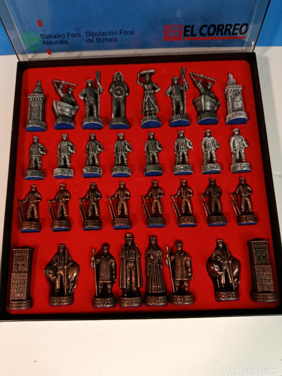 Juegos de mesa: AJEDREZ VASCO DE METAL. EL CORREO