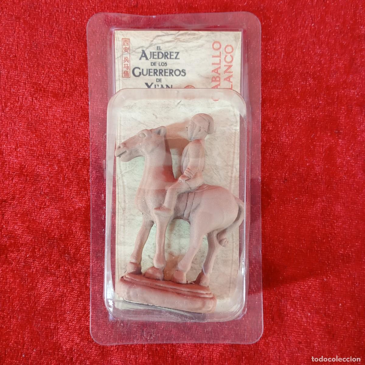 Juegos de mesa: PIEZA DE EL AJEDREZ DE LOS GUERREROS XI'AN - CABALLO BLANCO - SOLDADO DE LA DINASTIA HAN - 12