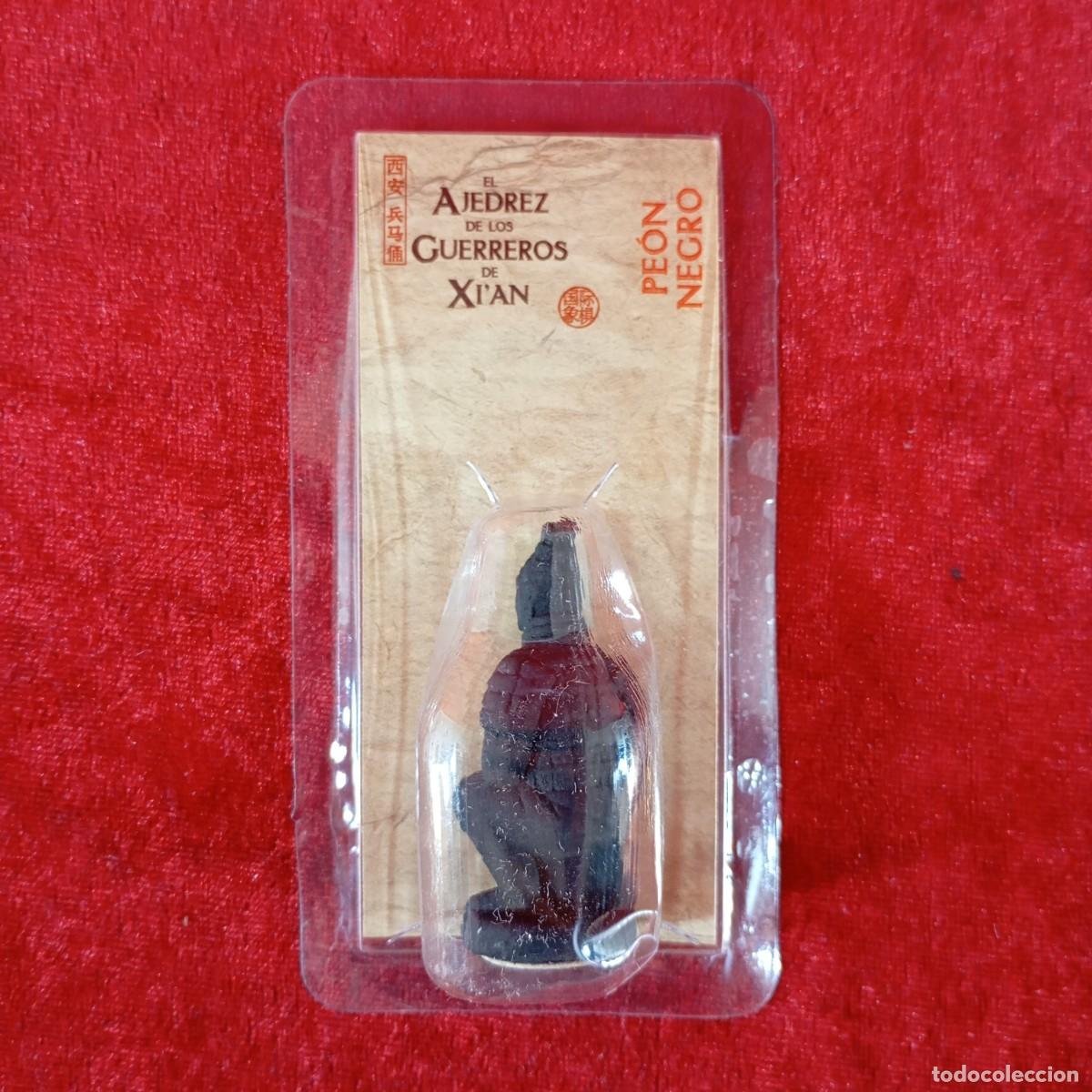 Juegos de mesa: PIEZA DE EL AJEDREZ DE LOS GUERREROS XI'AN - PE&Oacute;N NEGRO - ARQUERO DE LA DINASTIA QIN - 39